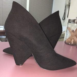 Charlotte Russe Qupid V-Cut Pumps